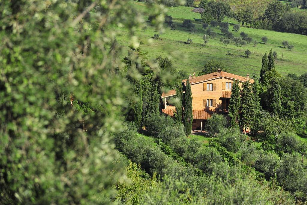 Agriturismo Malafrasca 锡耶纳 外观 照片