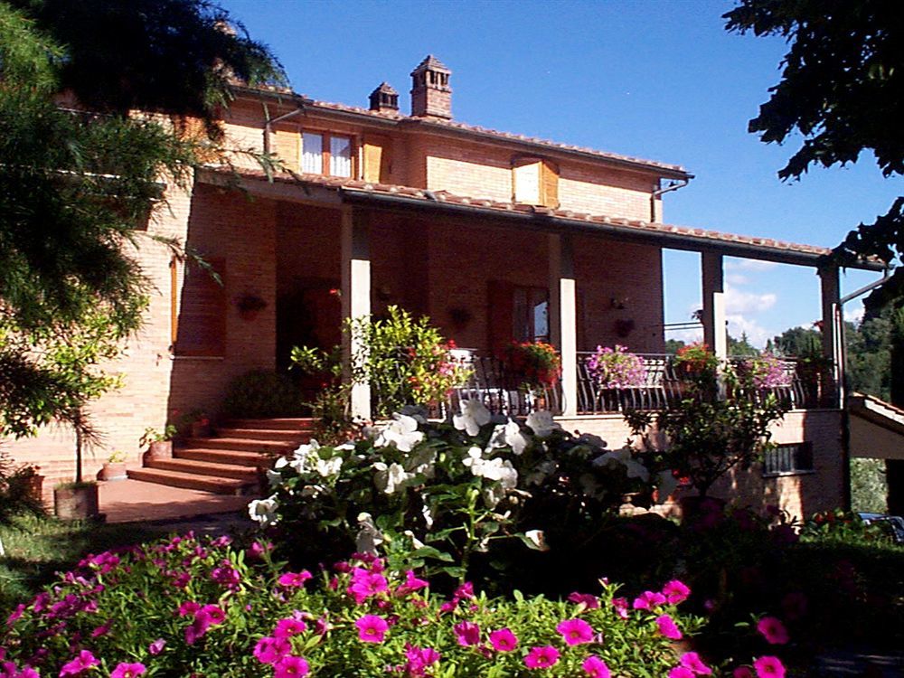 Agriturismo Malafrasca 锡耶纳 外观 照片